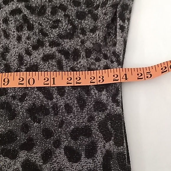 Lane Bryant, Sparkling V Neck, Cold Shoulder Top, Size 26/28 - Picture 4 of 6